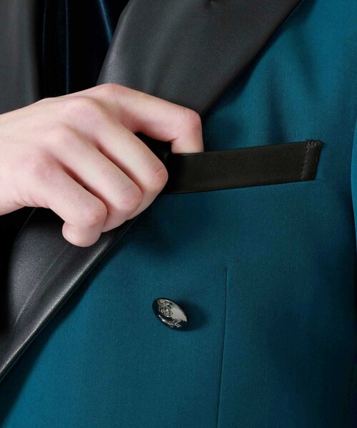 Education from Youngmachines（エデュケーションフロムヤングマシーン）の「【Education from Youngmachines】シンセティックレザースイッチ ピークドダブルジャケット（テーラードジャケット・メンズ・ブラック/グリーン・M/S/L）」の9枚目の写真