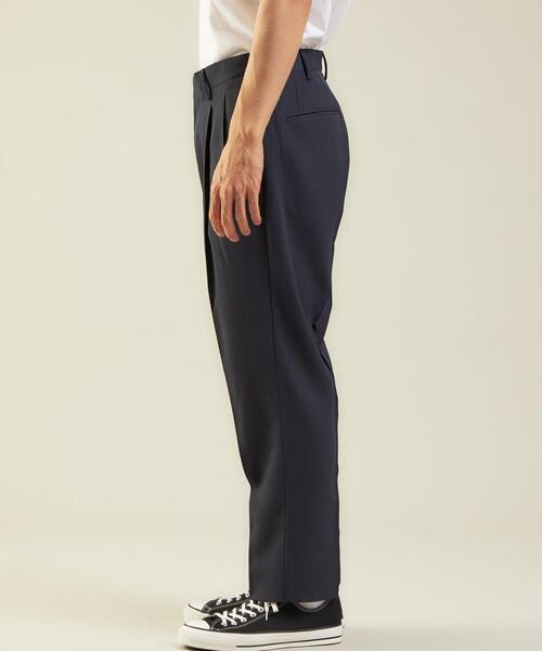 green label relaxing（グリーンレーベルリラクシング）の「＜green label relaxing＞テクノカルゼ ワイド 2プリーツ テーパード パンツ（その他パンツ・メンズ・ネイビー/モカ・S/M/L/XL）」の7枚目の写真