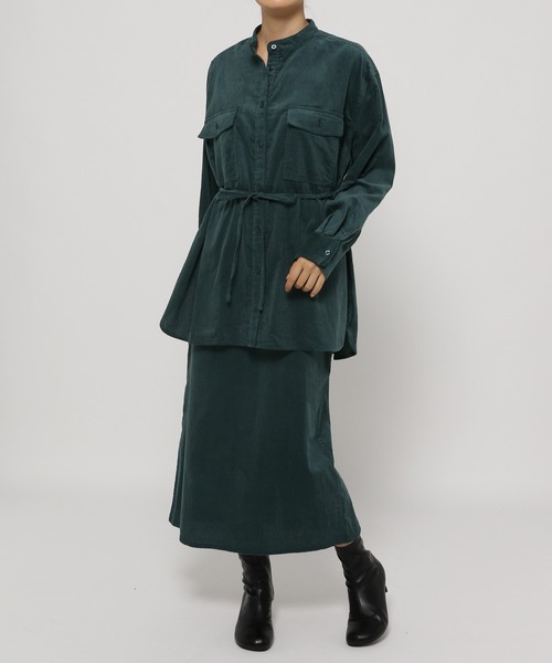 mysty woman(ミスティウーマン)の「ウエストマークコーデュロイシャツ 227708(シャツ/ブラウス・レディース・ダークグリーン/アイボリー/チャコール・FREE)」の17枚目の写真