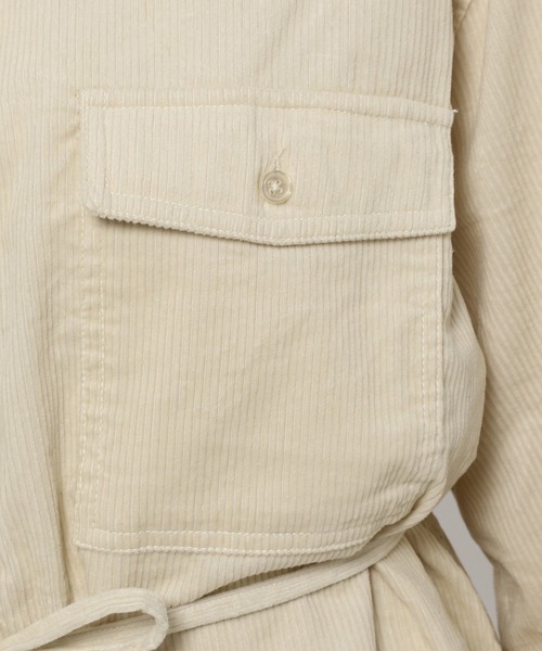 mysty woman(ミスティウーマン)の「ウエストマークコーデュロイシャツ 227708(シャツ/ブラウス・レディース・ダークグリーン/アイボリー/チャコール・FREE)」の7枚目の写真