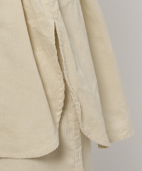mysty woman(ミスティウーマン)の「ウエストマークコーデュロイシャツ 227708(シャツ/ブラウス・レディース・ダークグリーン/アイボリー/チャコール・FREE)」の9枚目の写真
