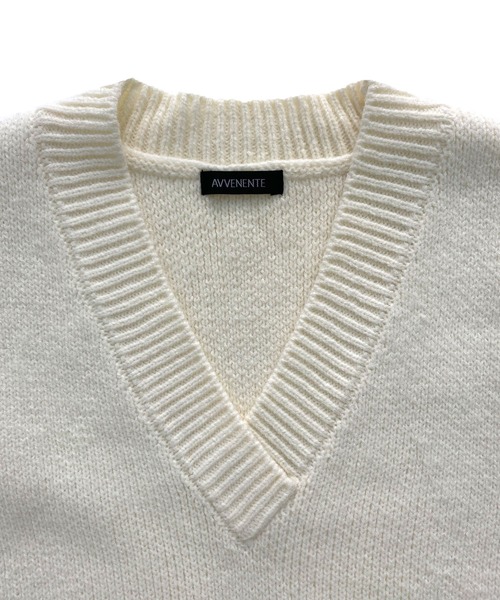 Avvenente(アベネンテ)の「【Avvenente】ビッグニットベスト(ベスト・レディース・アイボリー/ブラック/ピンク/ダークグリーン・MEDIUM)」の12枚目の写真