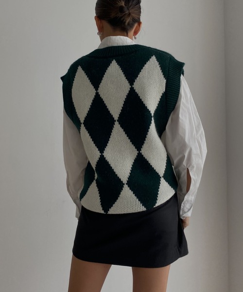 Avvenente(アベネンテ)の「【Avvenente】ビッグニットベスト(ベスト・レディース・アイボリー/ブラック/ピンク/ダークグリーン・MEDIUM)」の14枚目の写真