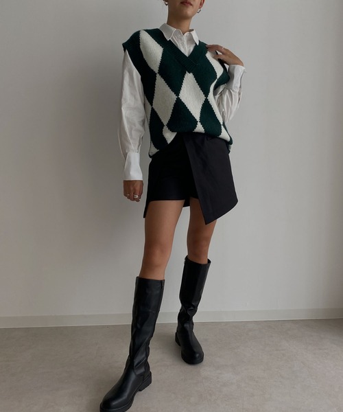 Avvenente(アベネンテ)の「【Avvenente】ビッグニットベスト(ベスト・レディース・アイボリー/ブラック/ピンク/ダークグリーン・MEDIUM)」の10枚目の写真