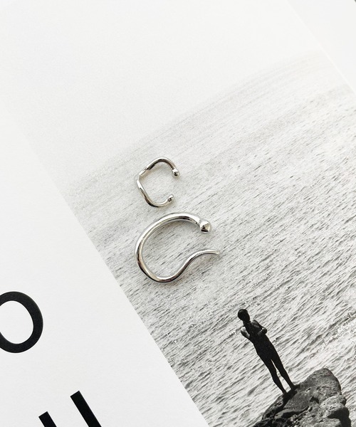 kutir(クティール)の「2Pイヤーカフ(イヤーカフ・レディース・シルバー/ゴールド・FREE)」の3枚目の写真