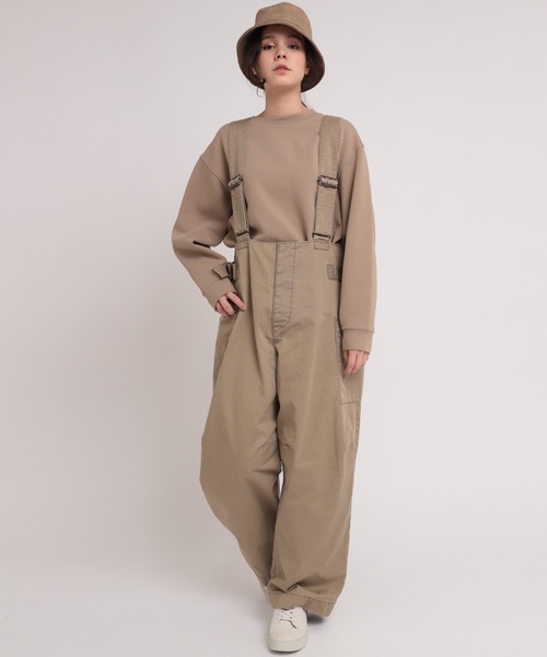RNA-N（アールエヌエーエヌ）の「O0663 ツイルシンプルオーバーオール（サロペット/オーバーオール・レディース・ベージュ/ネイビー/オリーブ・MEDIUM）」の20枚目の写真