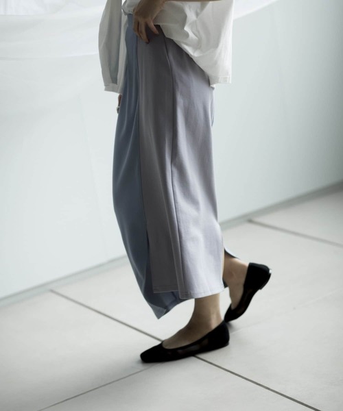 mona Belinda（モナベリンダ）の「配色アシメスカート（スカート・レディース・パープル/サックスブルー/グレイッシュベージュ・FREE）」の18枚目の写真