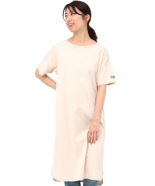 チチカカ(チチカカ)の「ワンポイントダブルステッチTシャツワンピース(ワンピース・レディース・カーキ/ライトパープル/ライトベージュ・FREE)」の7枚目の写真