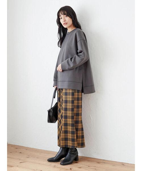 Green　Parks（グリーンパークス）の「ダンボールクッションスリットプルオーバー＊（スウェット・レディース・イエロー/グリーン/ダークグレー/ライトベージュ・FREE）」の15枚目の写真