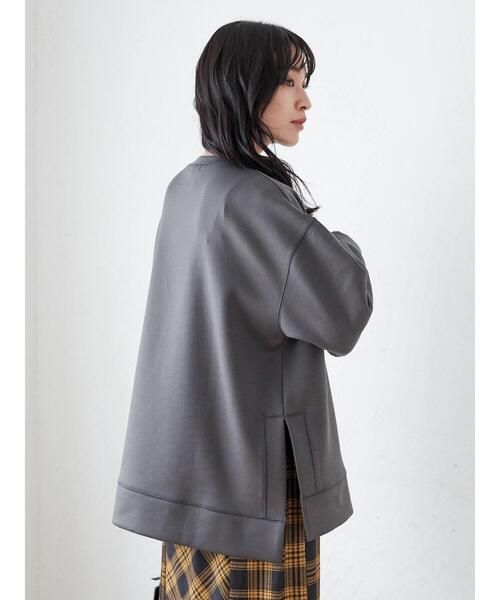 Green　Parks（グリーンパークス）の「ダンボールクッションスリットプルオーバー＊（スウェット・レディース・イエロー/グリーン/ダークグレー/ライトベージュ・FREE）」の11枚目の写真