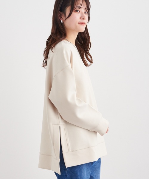 Green　Parks（グリーンパークス）の「ダンボールクッションスリットプルオーバー＊（スウェット・レディース・イエロー/グリーン/ダークグレー/ライトベージュ・FREE）」の2枚目の写真