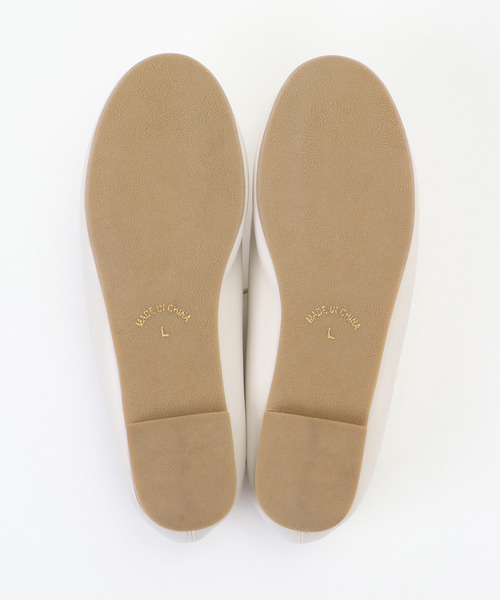 LBC(エルビーシー)の「リボンギャザーシューズ(その他シューズ・レディース・ホワイト/ブラック/ブラウン/Silver・M/L)」の7枚目の写真