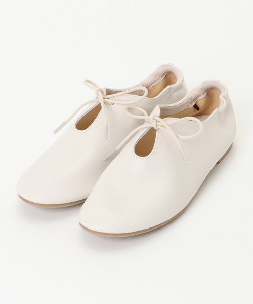 LBC(エルビーシー)の「リボンギャザーシューズ(その他シューズ・レディース・ホワイト/ブラック/ブラウン/Silver・M/L)」の8枚目の写真