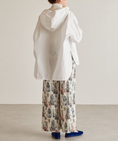 BEARDSLEY(ビアズリー)の「ボヤージュプリントプリーツパンツ(その他パンツ・レディース・ベージュ・FREE)」の5枚目の写真