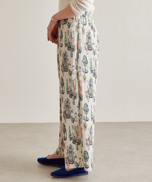 BEARDSLEY(ビアズリー)の「ボヤージュプリントプリーツパンツ(その他パンツ・レディース・ベージュ・FREE)」の2枚目の写真
