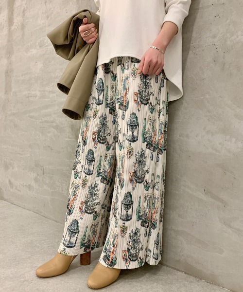 BEARDSLEY(ビアズリー)の「ボヤージュプリントプリーツパンツ(その他パンツ・レディース・ベージュ・FREE)」の21枚目の写真