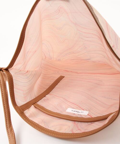 LE VERNIS（ル・ベルニ）の「LE VERNIS(ル・ベルニ)シアトート（トートバッグ・レディース・ピンク/グリーン・FREE）」の17枚目の写真