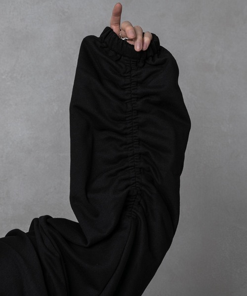 Adoon plain（アドーンプレーン）の「【Adoon plain】ギャザーパーカー（パーカー・メンズ・ライトグレー/ブラック・FREE）」の13枚目の写真