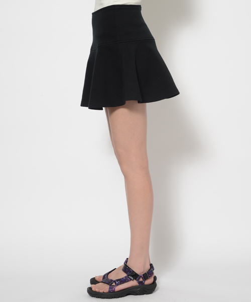 X-girl（エックスガール）の「【mini6月号掲載】PONTE SET UP（スカート・レディース・ブラック/アッシュ/ライトブルー・1/2）」の13枚目の写真
