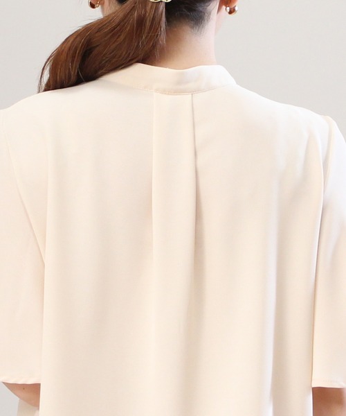 ASTORIA ODIER（アストリアオディール）の「ボウタイブラウス（シャツ/ブラウス・レディース・ベージュ/ホワイト・MEDIUM）」の9枚目の写真