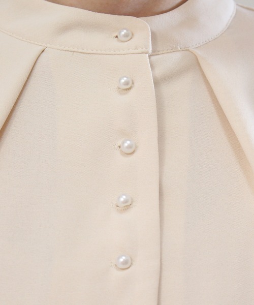 ASTORIA ODIER（アストリアオディール）の「ボウタイブラウス（シャツ/ブラウス・レディース・ベージュ/ホワイト・MEDIUM）」の10枚目の写真