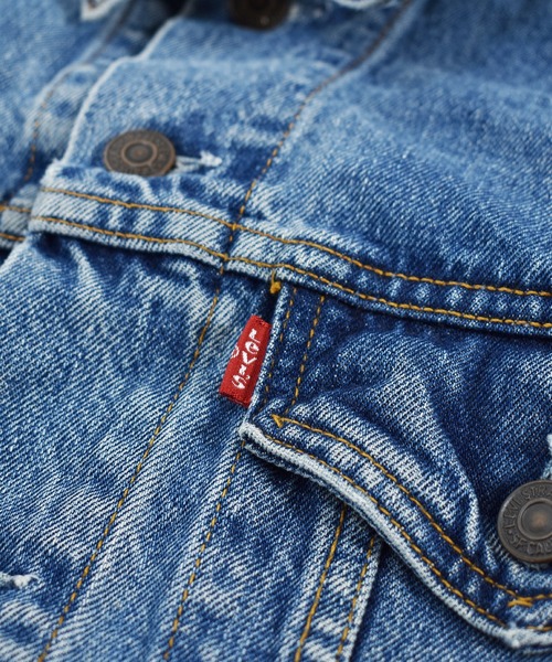 Levi's(リーバイス)の「【ヴィンテージ古着】90's Levi's / リーバイス 70503-04 デニムジャケット(デニムジャケット・メンズ・ブルー・LARGE)」の6枚目の写真