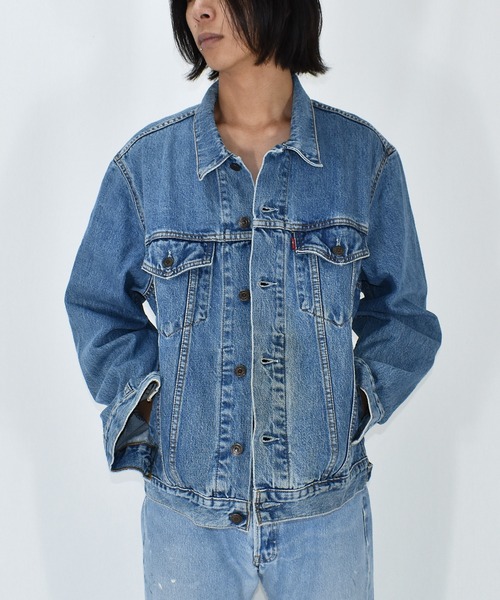 Levi's(リーバイス)の「【ヴィンテージ古着】90's Levi's / リーバイス 70503-04 デニムジャケット(デニムジャケット・メンズ・ブルー・LARGE)」の5枚目の写真