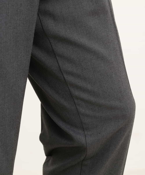 a.v.v（アーヴェヴェ）の「【S-XXL】スマートスラックス（アンクル丈）（スラックス・メンズ・ネイビー/グレー/ブラック・46/44/48/50）」の8枚目の写真