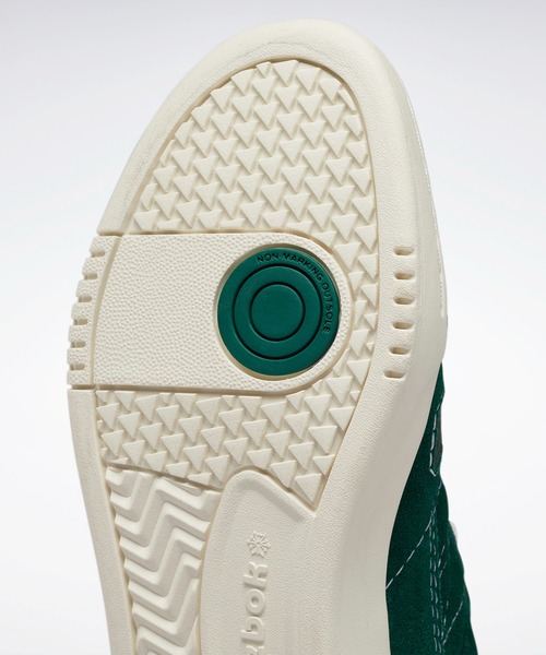 Reebok(リーボック)の「LT コート / LT Court(スニーカー・メンズ・グリーン系その他/ブラック×ホワイト・24.0cm/25.0cm/25.5cm/26.0cm/26.5cm/27.0cm/27.5cm/28.0cm/28.5cm)」の11枚目の写真