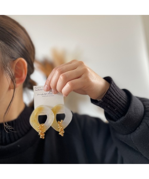 tone(トーン)の「【marihori】ジェルネイル マット 大ぶりリングピアス(MA)(ピアス(両耳用)・レディース・ベージュ/パープル/グリーン系その他/パープル系その他/レッド系その他/イエロー系その他/グリーン系その他2・FREE)」の18枚目の写真
