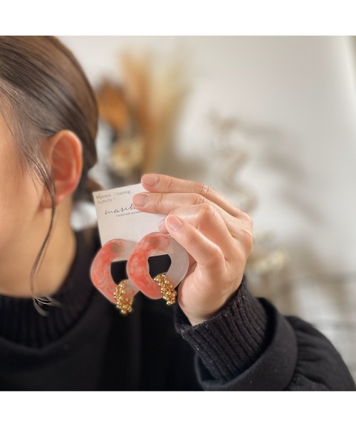 tone(トーン)の「【marihori】ジェルネイル マット 大ぶりリングピアス(MA)(ピアス(両耳用)・レディース・ベージュ/パープル/グリーン系その他/パープル系その他/レッド系その他/イエロー系その他/グリーン系その他2・FREE)」の20枚目の写真