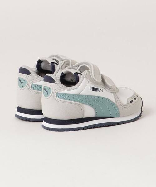 PUMA(プーマ)の「PUMA/プーマ キッズ ベビー カバナレーサー SL 20 V スニーカー 38373101(スニーカー・キッズ・ホワイト×グレー・15.0cm/16.0cm/14.0cm/13.0cm/12.0cm)」の2枚目の写真