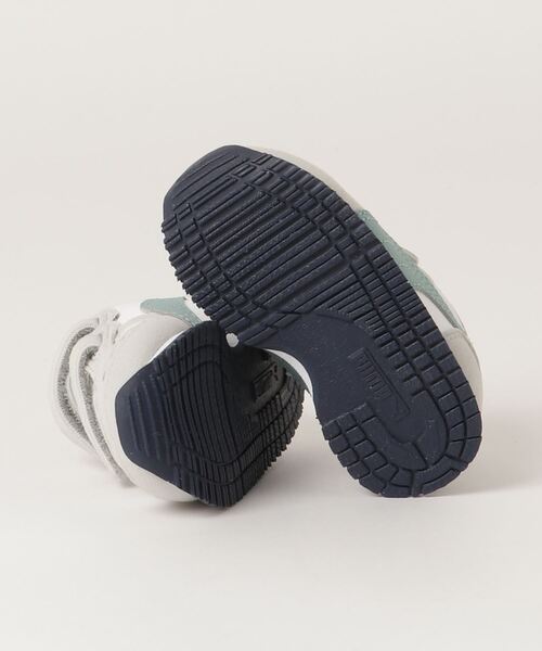 PUMA(プーマ)の「PUMA/プーマ キッズ ベビー カバナレーサー SL 20 V スニーカー 38373101(スニーカー・キッズ・ホワイト×グレー・15.0cm/16.0cm/14.0cm/13.0cm/12.0cm)」の3枚目の写真