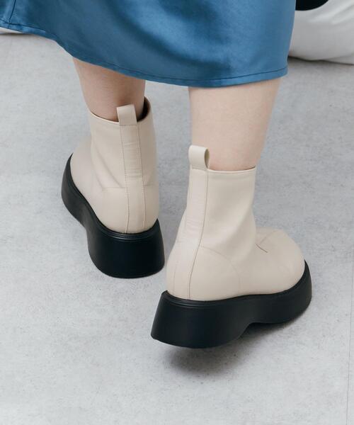 CITEN(シテン)の「<CITEN>ボリュームソール ハーフジップ ブーツ(ブーツ・レディース・ブラック/オフホワイト・23cm/23.5cm/24cm/24.5cm)」の5枚目の写真