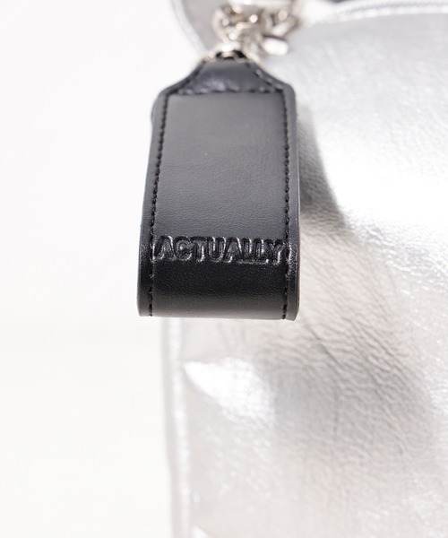 Actually（アクチュアリー）の「【手洗い可能】ウォッシャブル ワンハンドル 2WAYショルダー（ショルダーバッグ・レディース・ブラック/シルバー・フリー）」の12枚目の写真
