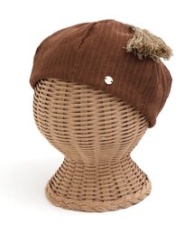 タッセル付きベビー帽子