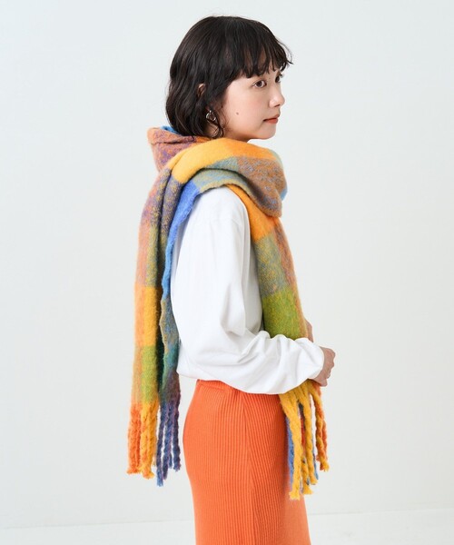 FREAK'S STORE（フリークスストア）の「ボリュームチェックフリンジマフラー（マフラー・レディース・ピンク/オレンジ・ONE SIZE）」の9枚目の写真