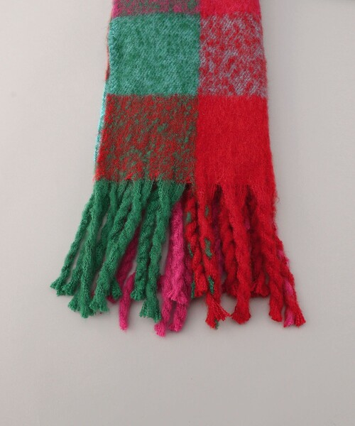 FREAK'S STORE（フリークスストア）の「ボリュームチェックフリンジマフラー（マフラー・レディース・ピンク/オレンジ・ONE SIZE）」の17枚目の写真