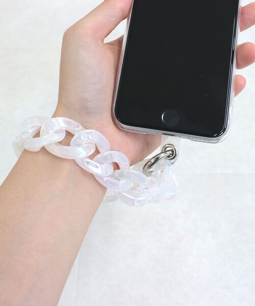 fredy emue(フレディエミュ)の「チェーンスマホストラップ(スマホグッズ・レディース・ライトブルー/オフホワイト/ピンク/クリア・FREE)」の2枚目の写真