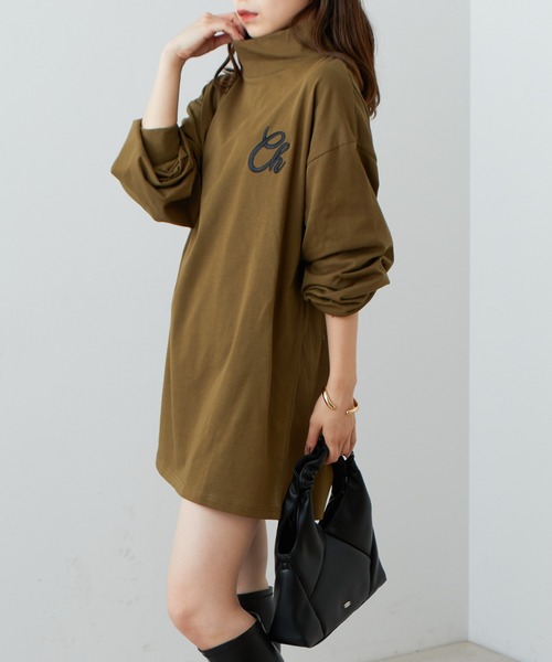 2022AW】胸刺繍ハイネックルーズロンT（Tシャツ/カットソー）｜Chico