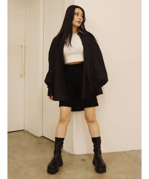 EVRIS（エヴリス）の「ボリュームスリーブベーシックシャツ（シャツ/ブラウス・レディース・ブラック/ホワイト・FREE）」の13枚目の写真