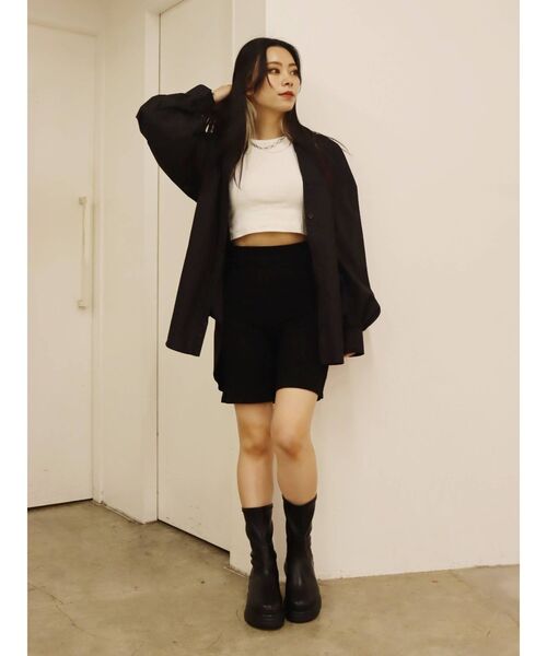 EVRIS（エヴリス）の「ボリュームスリーブベーシックシャツ（シャツ/ブラウス・レディース・ブラック/ホワイト・FREE）」の17枚目の写真