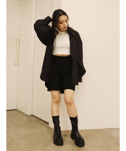 EVRIS（エヴリス）の「ボリュームスリーブベーシックシャツ（シャツ/ブラウス・レディース・ブラック/ホワイト・FREE）」の18枚目の写真