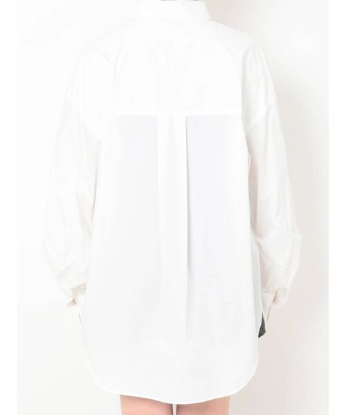 EVRIS（エヴリス）の「ボリュームスリーブベーシックシャツ（シャツ/ブラウス・レディース・ブラック/ホワイト・FREE）」の21枚目の写真