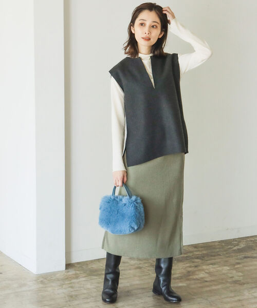 B:MING by BEAMS（ビーミングバイビームス）の「B:MING by BEAMS / カットコール ペンシル スカート（スカート・レディース・ブラック/オリーブ・MEDIUM/SMALL）」の4枚目の写真