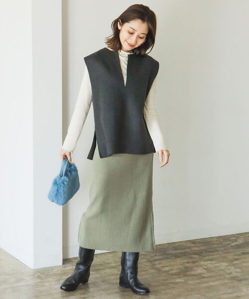 B:MING by BEAMS（ビーミングバイビームス）の「B:MING by BEAMS / カットコール ペンシル スカート（スカート・レディース・ブラック/オリーブ・MEDIUM/SMALL）」の5枚目の写真