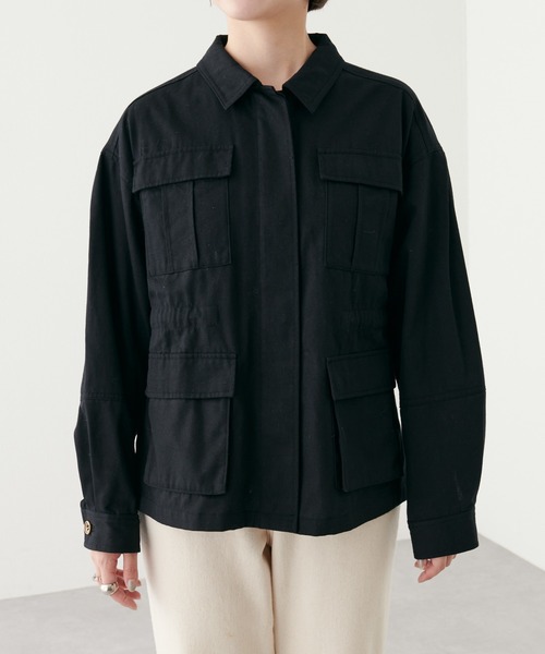 natural couture（ナチュラルクチュール）の「2022AWアイテム/ミリタリーブルゾン（ミリタリージャケット・レディース・ブラック/カーキ・FREE）」の12枚目の写真