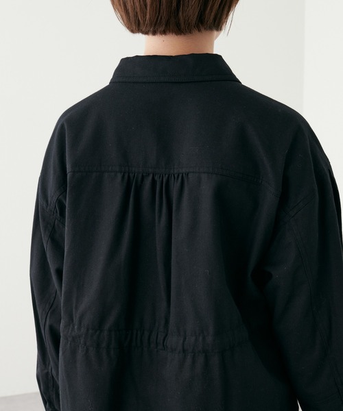 natural couture（ナチュラルクチュール）の「2022AWアイテム/ミリタリーブルゾン（ミリタリージャケット・レディース・ブラック/カーキ・FREE）」の16枚目の写真