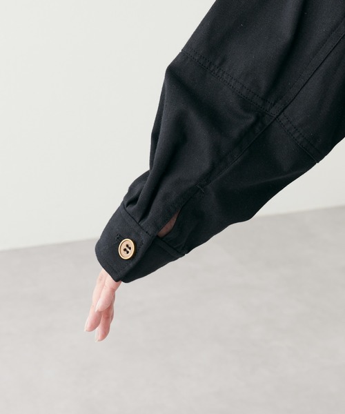 natural couture（ナチュラルクチュール）の「2022AWアイテム/ミリタリーブルゾン（ミリタリージャケット・レディース・ブラック/カーキ・FREE）」の18枚目の写真