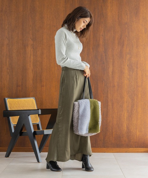 BAYFLOW（ベイフロー）の「バックドレープスカート（スカート・レディース・ベージュ/レッド/カーキ・SMALL/MEDIUM）」の9枚目の写真